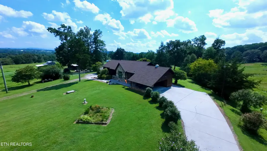 429 Henry Lane, Greenback, TN 37742 - #2