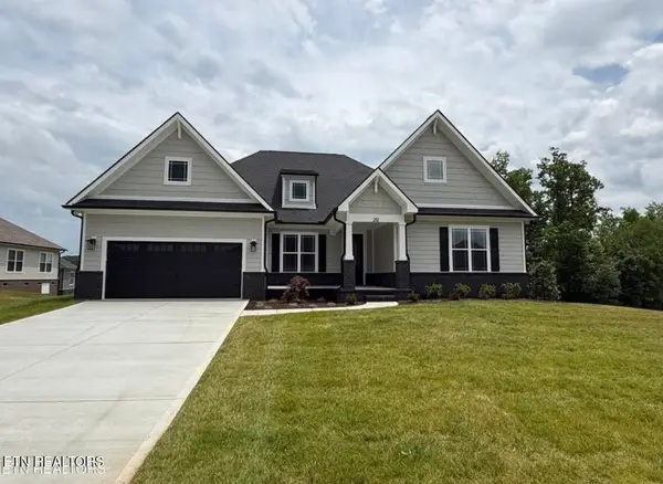 219 Bittersweet Lane, Lenoir City, TN 37771