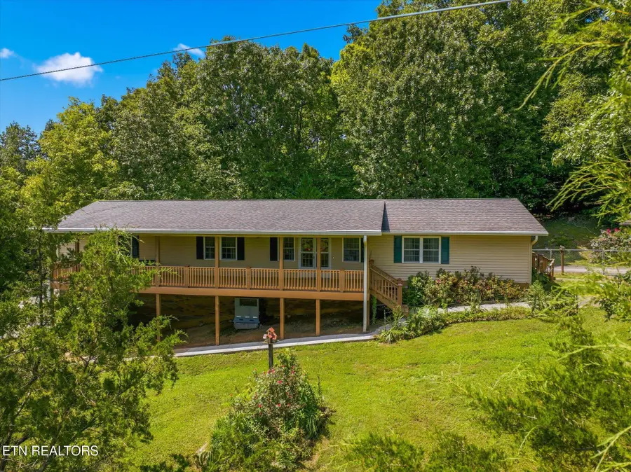 340/342 Bank St, Tellico Plains, TN 37385 - #2