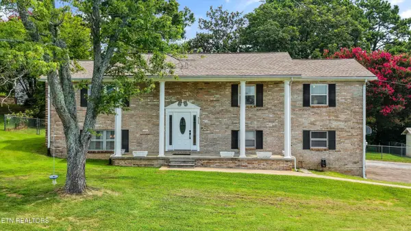 9229 Slade Drive, Knoxville, TN 37931
