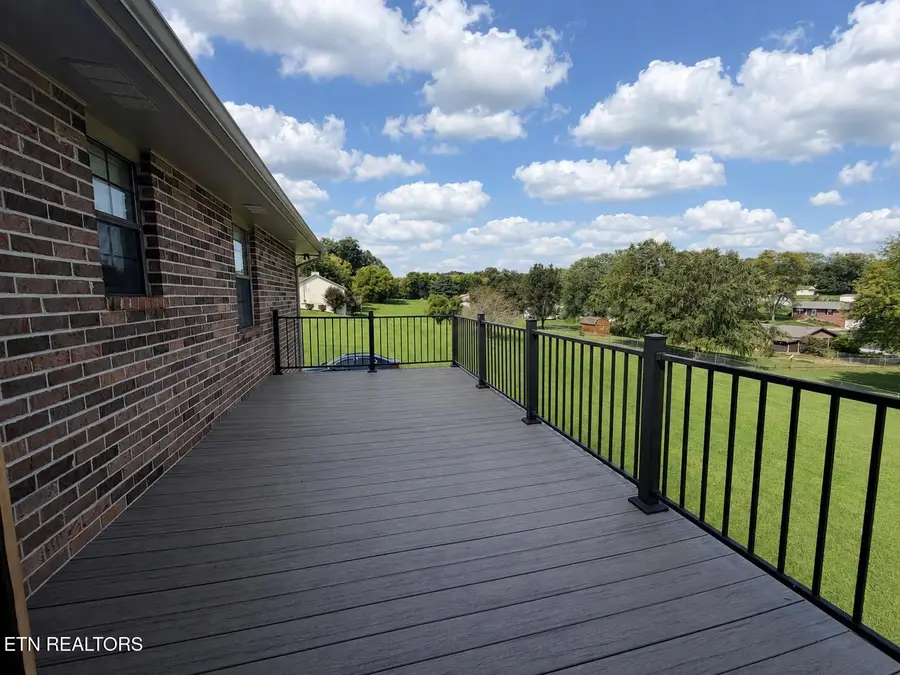 1456 Cattlemans Drive, Lenoir City, TN 37772 - #3
