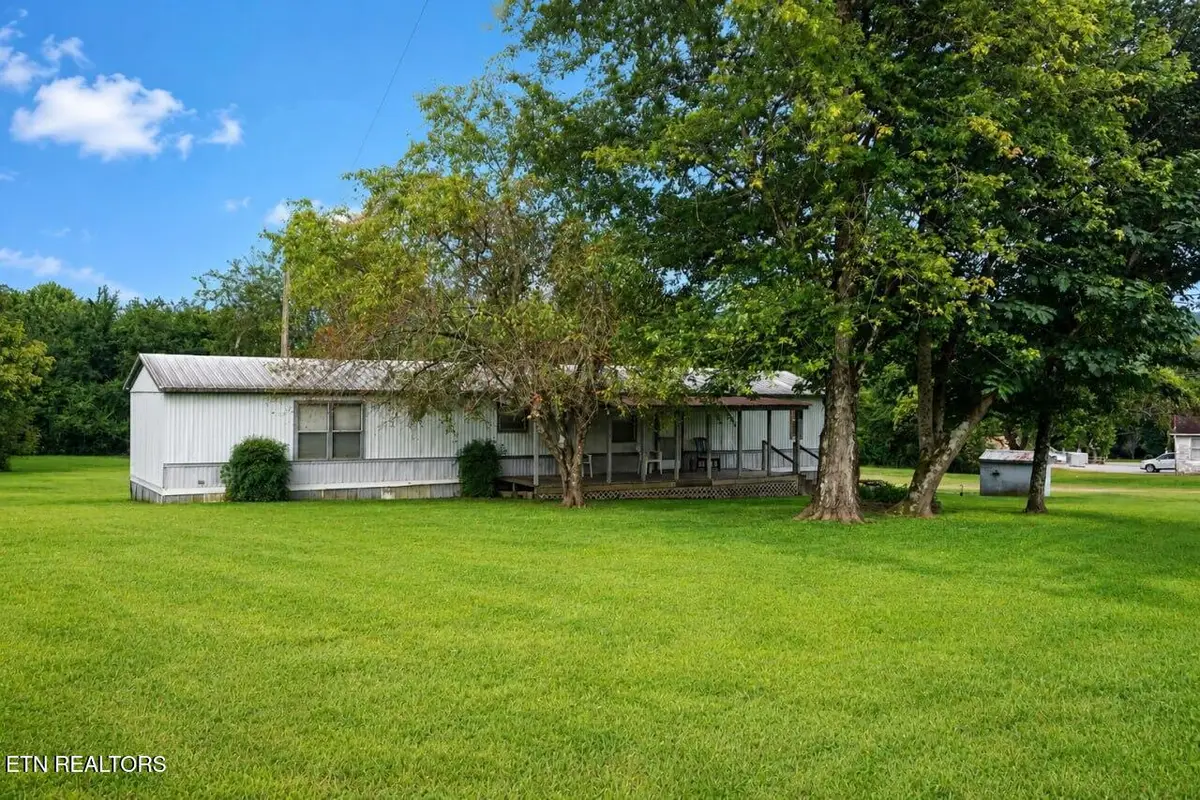 64 Westel Rd, Rockwood, TN 37854 - #1