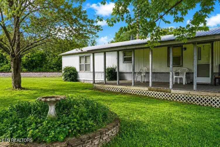 64 Westel Rd, Rockwood, TN 37854 - #2