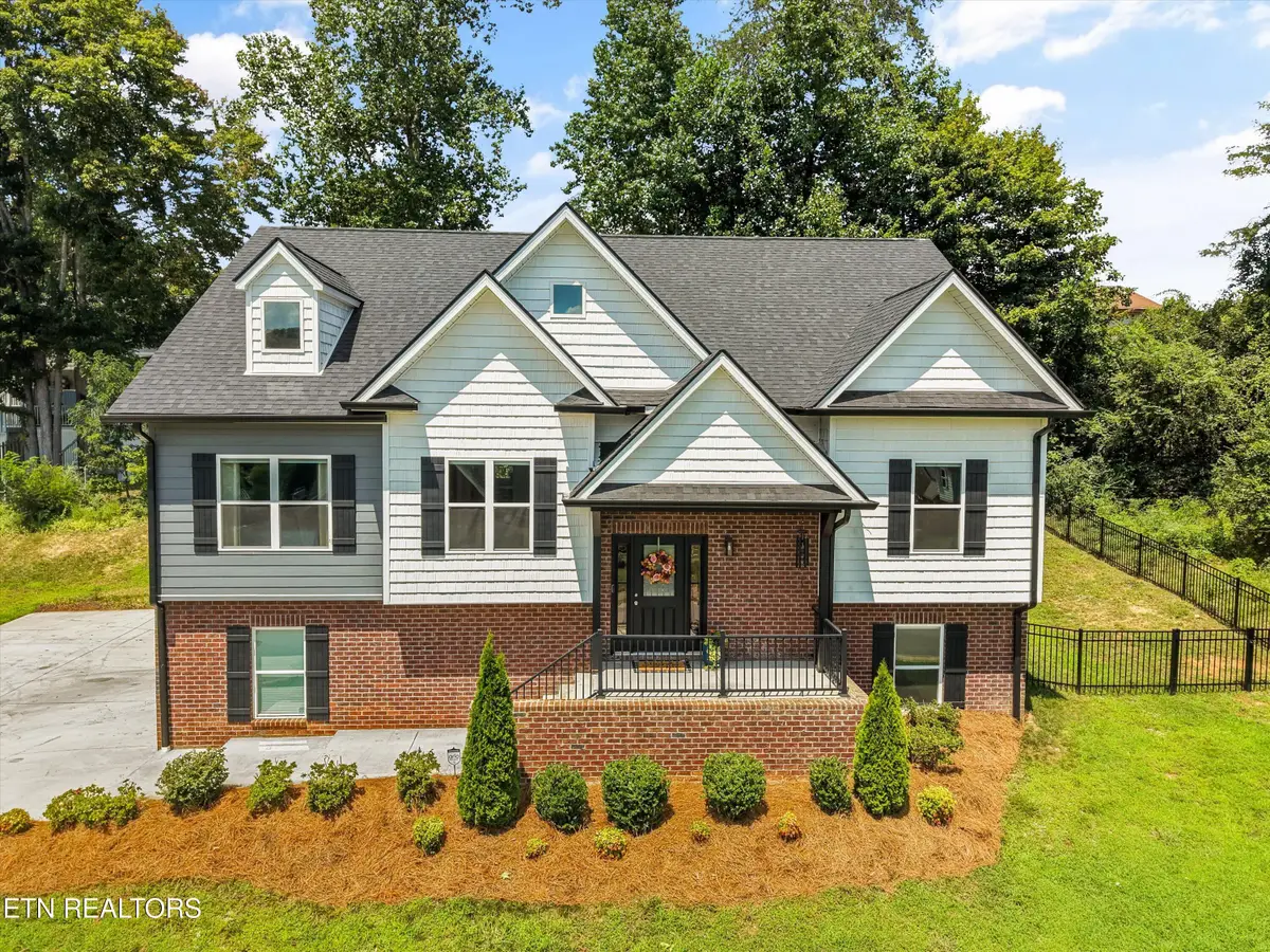 117 Crossroads Blvd, Oak Ridge, TN 37830 - #1