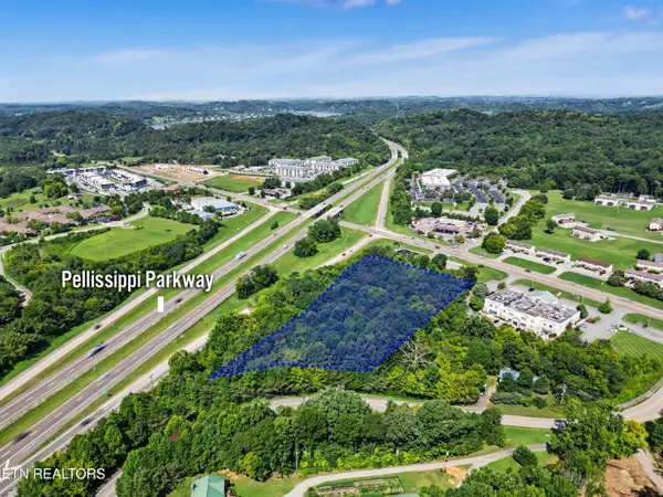 3521 Wrights Ferry Rd, Louisville, TN 37777