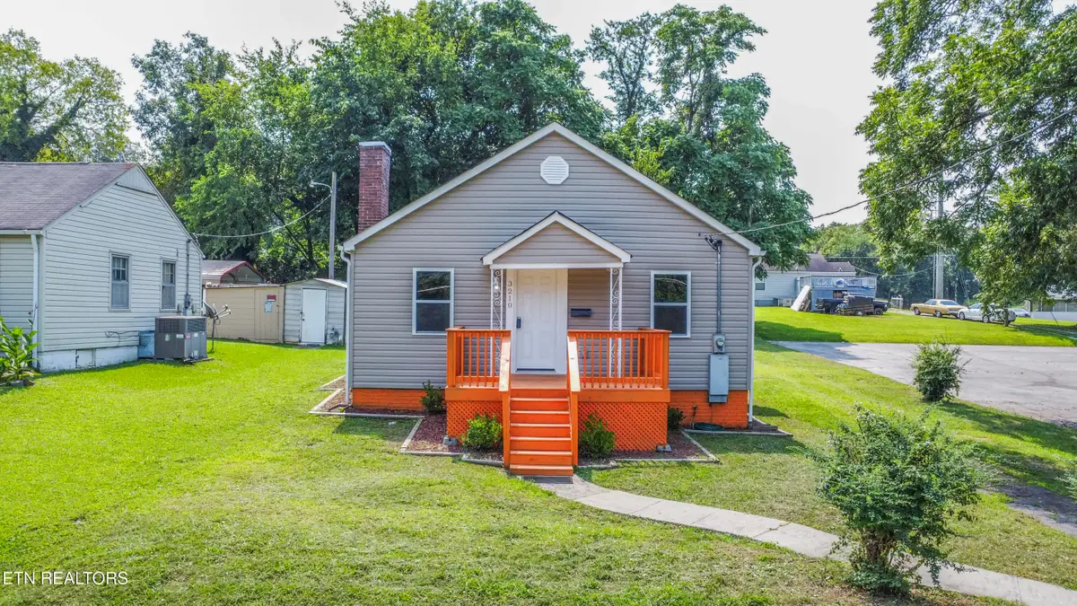 3210 Wilson Ave, Knoxville, TN 37914 - #1