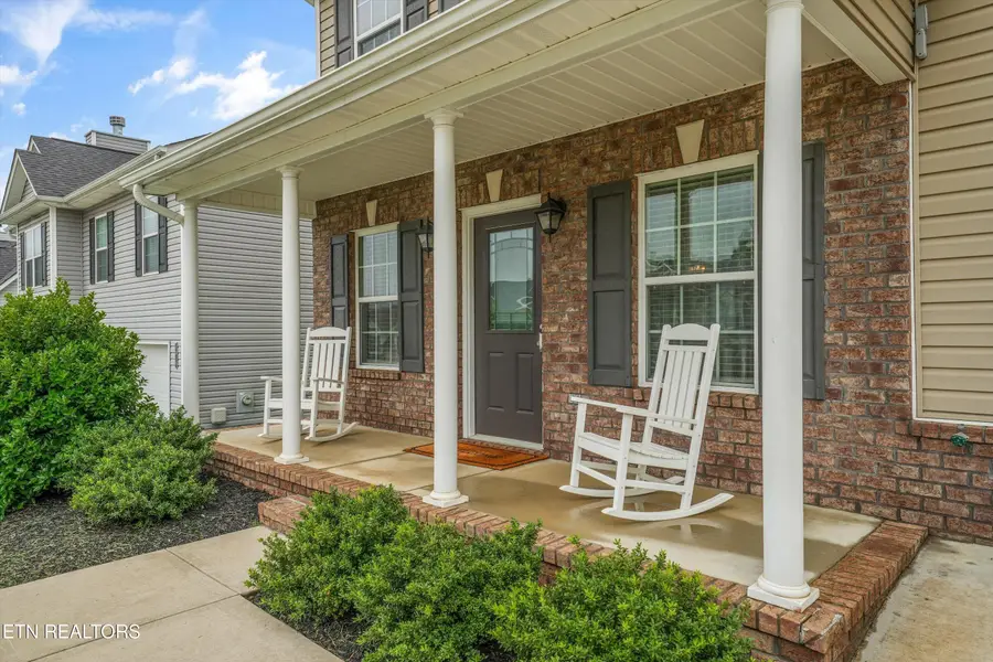 8319 Day Valley Rd, Powell, TN 37849 - #2