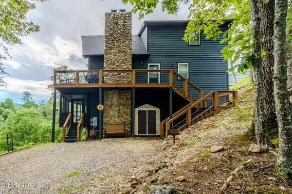 209 Cutter Gap Rd, Townsend, TN 37882