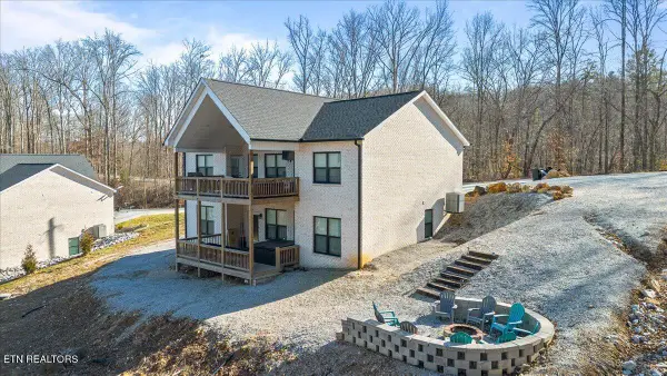 113 Pool Drive, LaFollette, TN 37766