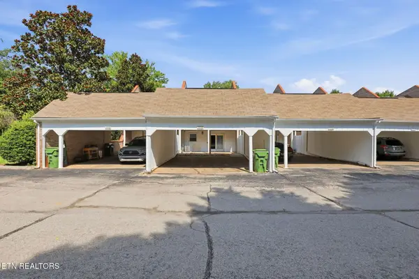 1954 Sequoyah Ave, Maryville, TN 37804