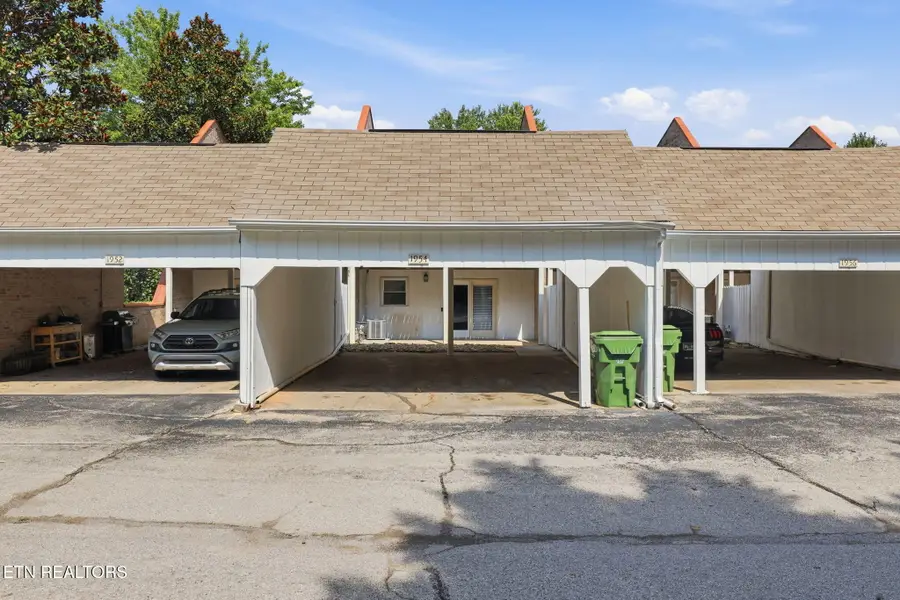 1954 Sequoyah Ave, Maryville, TN 37804 - #2