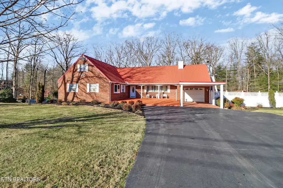 588 Catoosa Rd, Wartburg, TN 37887 - #2