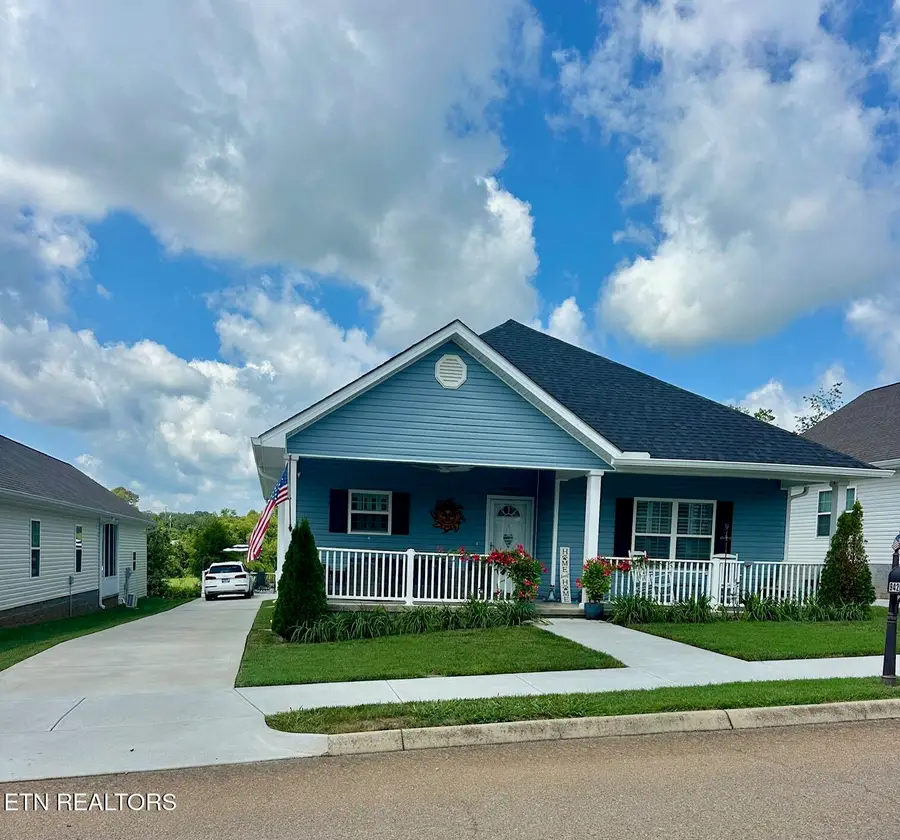 942 Stratford Ave, Sweetwater, TN 37874 - #2