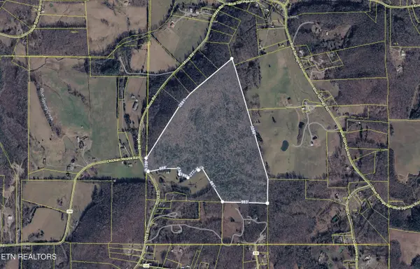 Moss Rd, Philadelphia, TN 37846