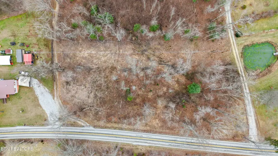 Deer Lodge Hwy, Deer Lodge, TN 37726 - #2