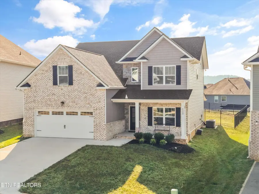 4508 Peace Bell Ave, Powell, TN 37849 - #2