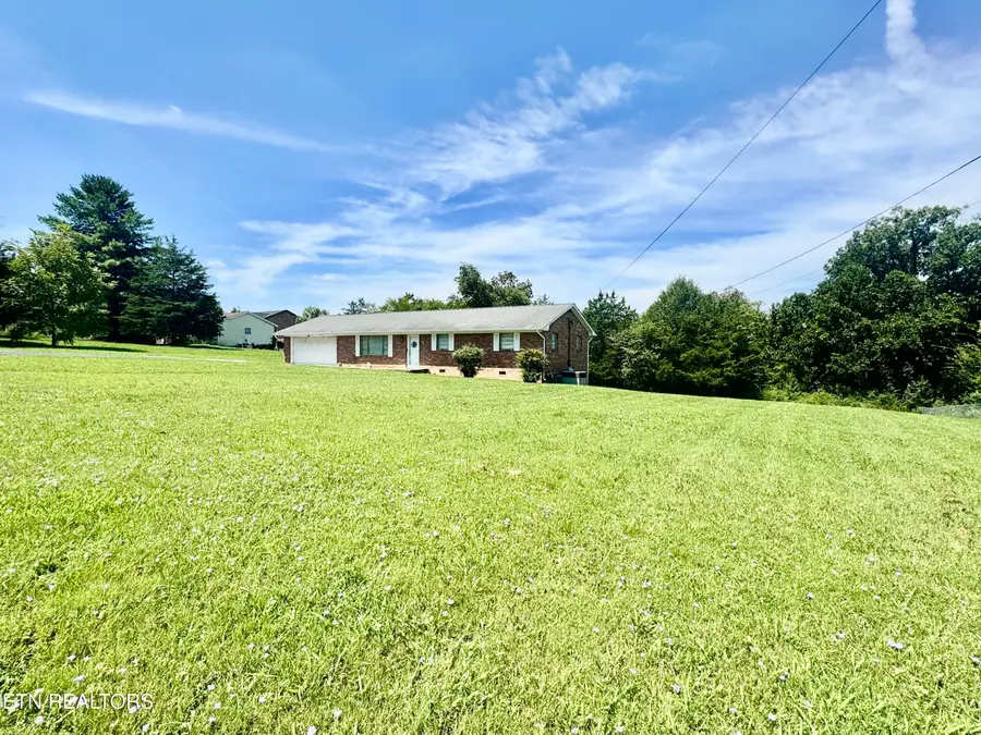 4813 E Emory Rd, Knoxville, TN 37938 - #3