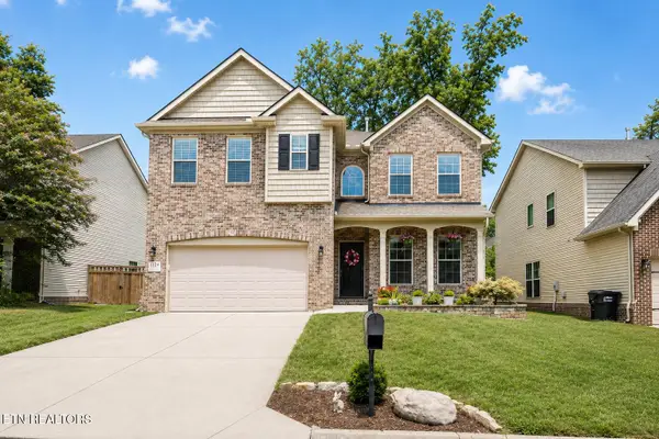 1124 Looking Glass Lane, Knoxville, TN 37919