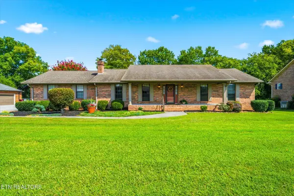 855 Westgate Drive, Alcoa, TN 37701