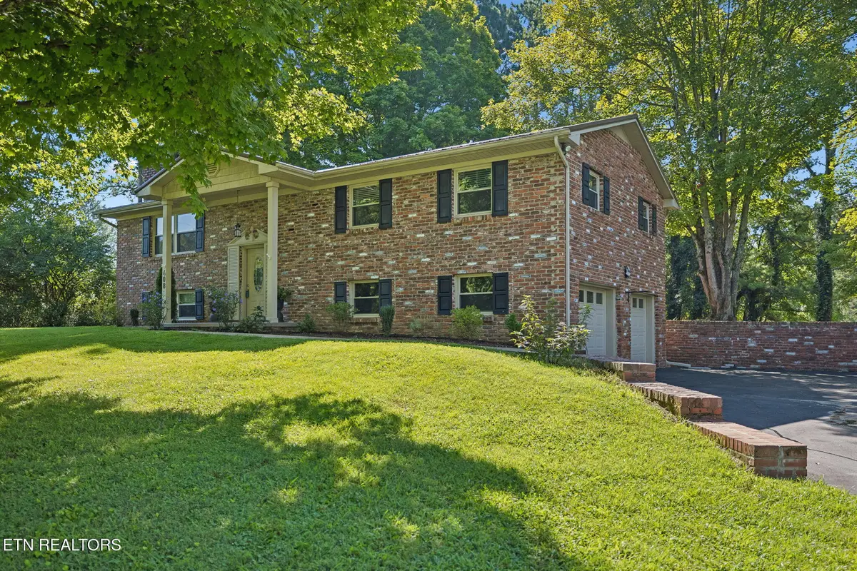 408 Abner Cruze Rd, Knoxville, TN 37920 - #1