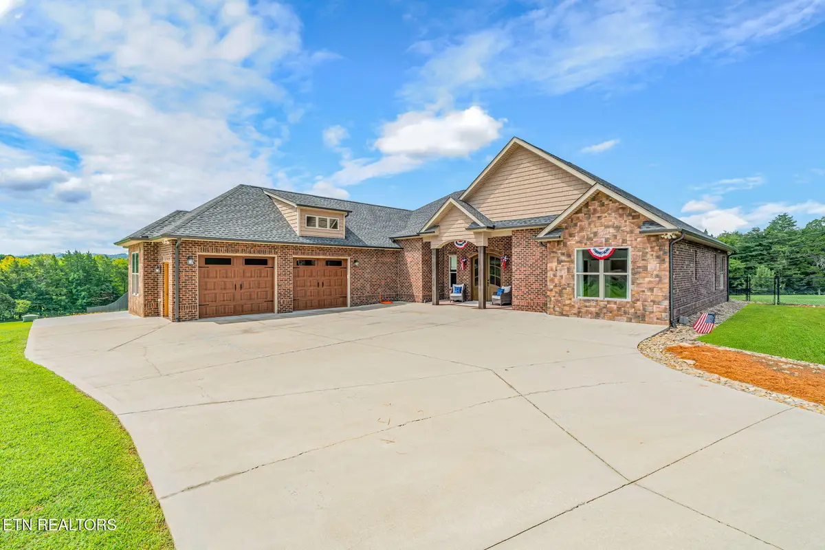 9327 Strawberry Plains Pike, Strawberry Plains, TN 37871 - #1