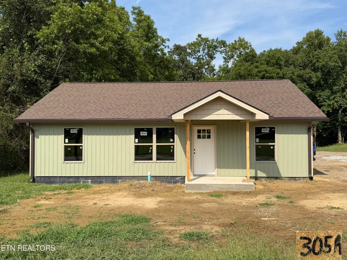 305A S Fowler St, Clinton, TN 37716 - #1