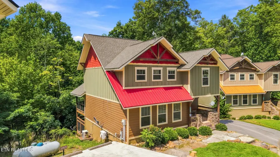 1206 Bianca Way, Gatlinburg, TN 37738 - #2