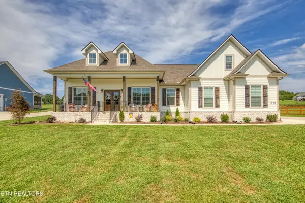 1928 River Mist Circle, New Market, TN 37820
