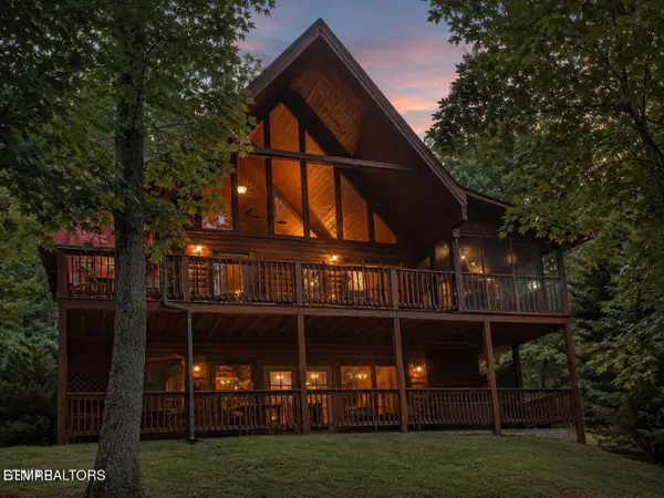 3085 Perry Circle Rd, Sevierville, TN 37862