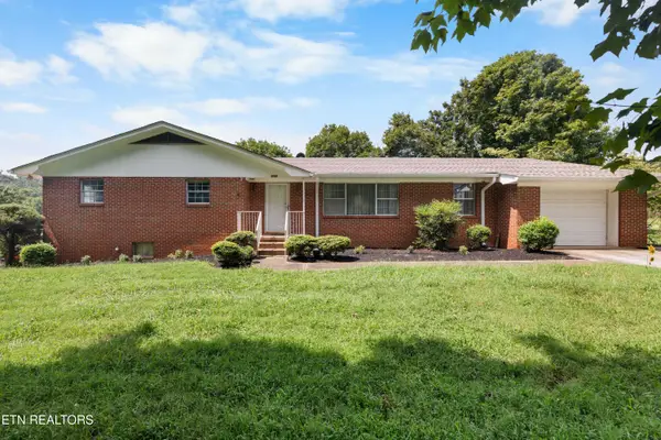 3609 Douglas Dam Rd, Kodak, TN 37764