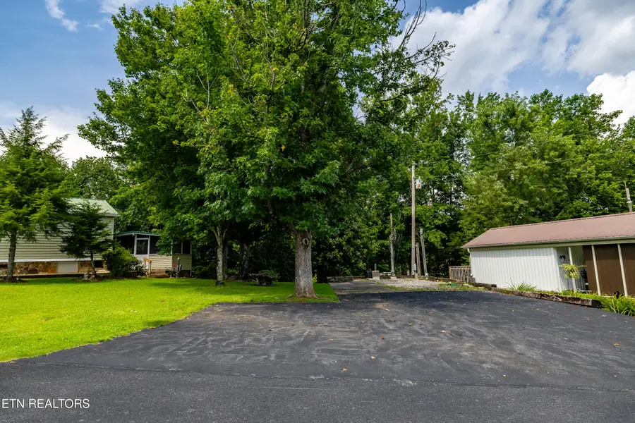 449 Mountain Thrush Drive, Townsend, TN 37882 - #2