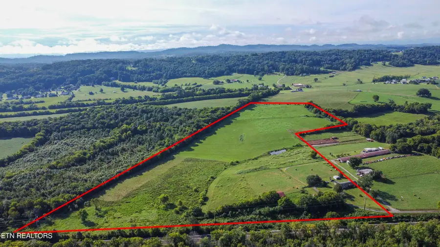 180 Bernard Rd, Sweetwater, TN 37874 - #2