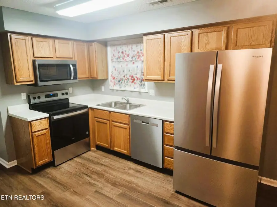 904 Hazelbrook Way, Knoxville, TN 37912 - #3