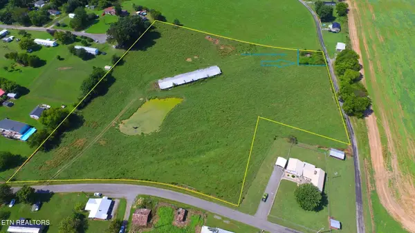 351 Randolph Fridley Rd, Sweetwater, TN 37874