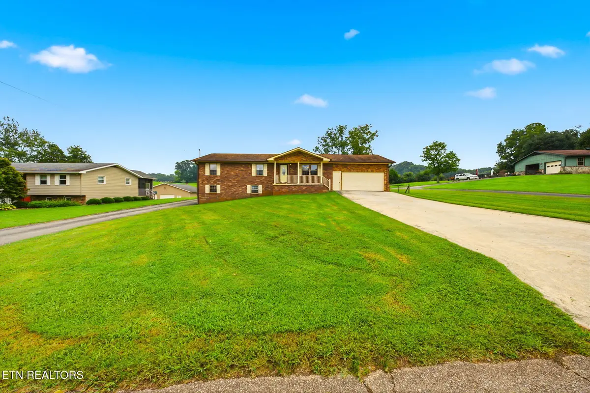 208 Overlook Drive, Loudon, TN 37774 - #1