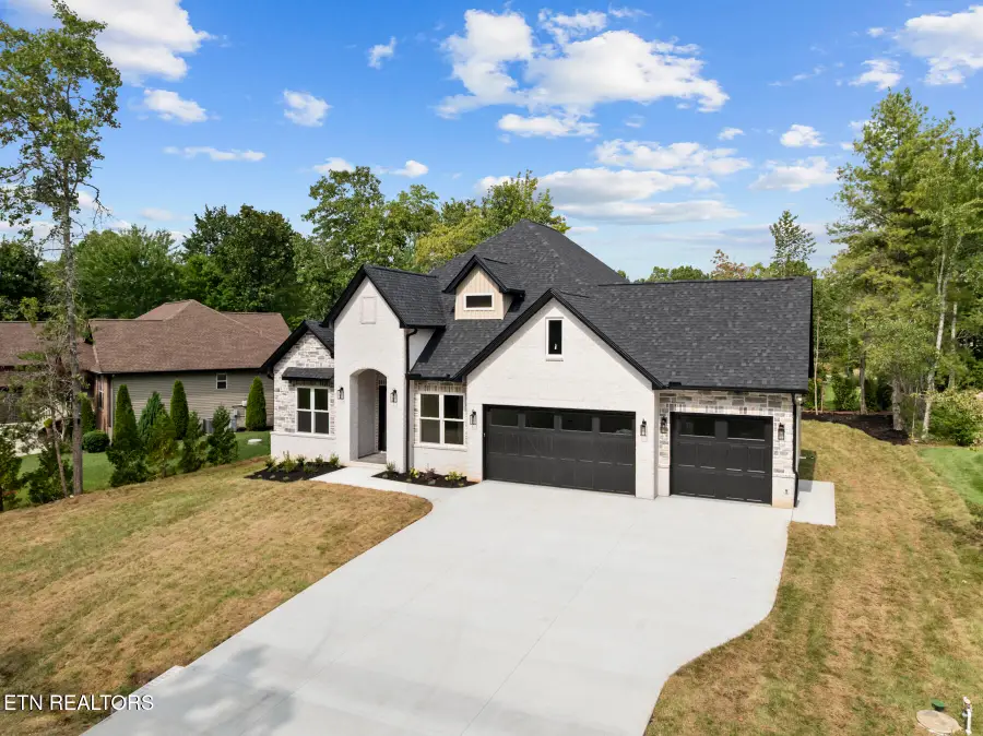 118 Hedgewood Point, Crossville, TN 38558 - #2