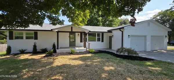 2314 Martel Rd, Lenoir City, TN 37772