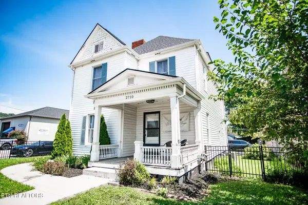 2710 N Central St, Knoxville, TN 37917