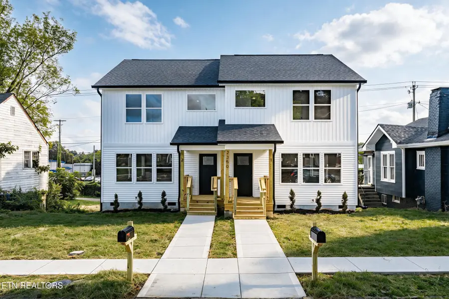 2350 Parkview Ave, Knoxville, TN 37917 - #2
