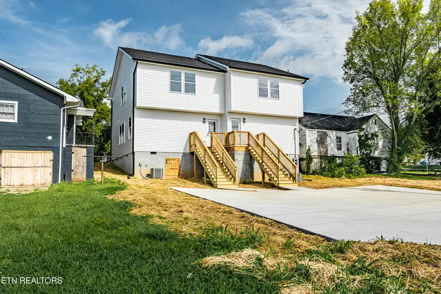 2350 Parkview Ave, Knoxville, TN 37917 - #3