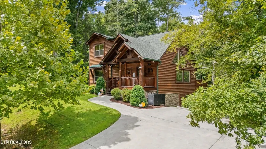 2706 Owls Cove Way, Sevierville, TN 37862 - #2