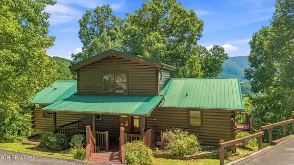 3515 Mountain Tyme Way, Sevierville, TN 37862