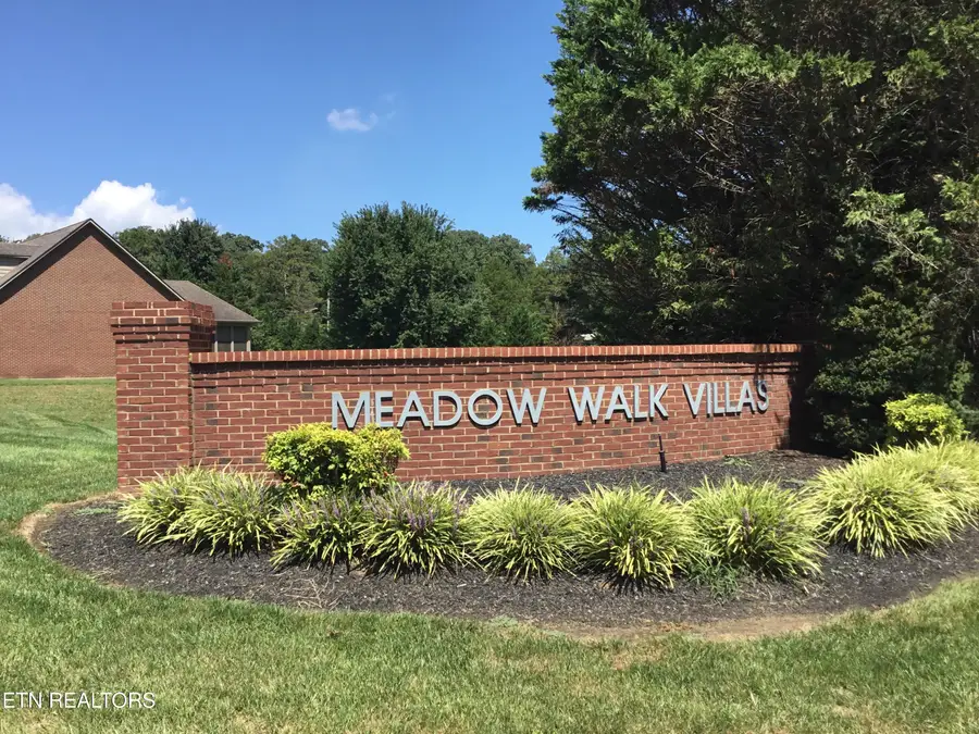 1164 Meadow Walk Ln, Lenoir City, TN 37772 - #2