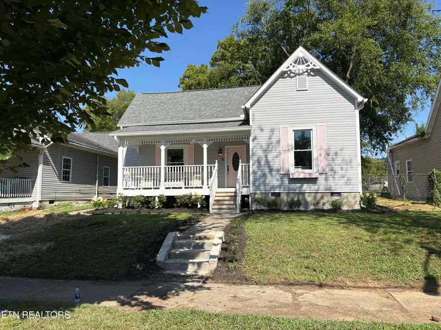 415 E Caldwell Ave, Knoxville, TN 37917 - #2