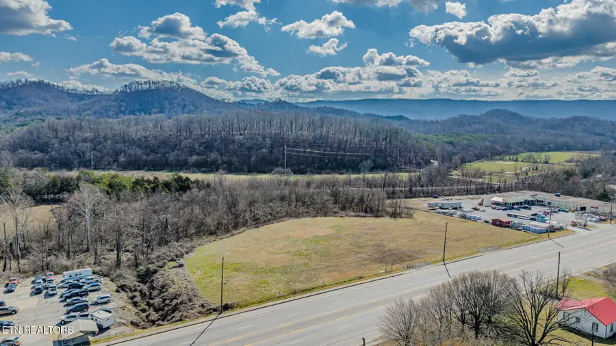 1229 U.s. 411, Etowah, TN 37331 - #3