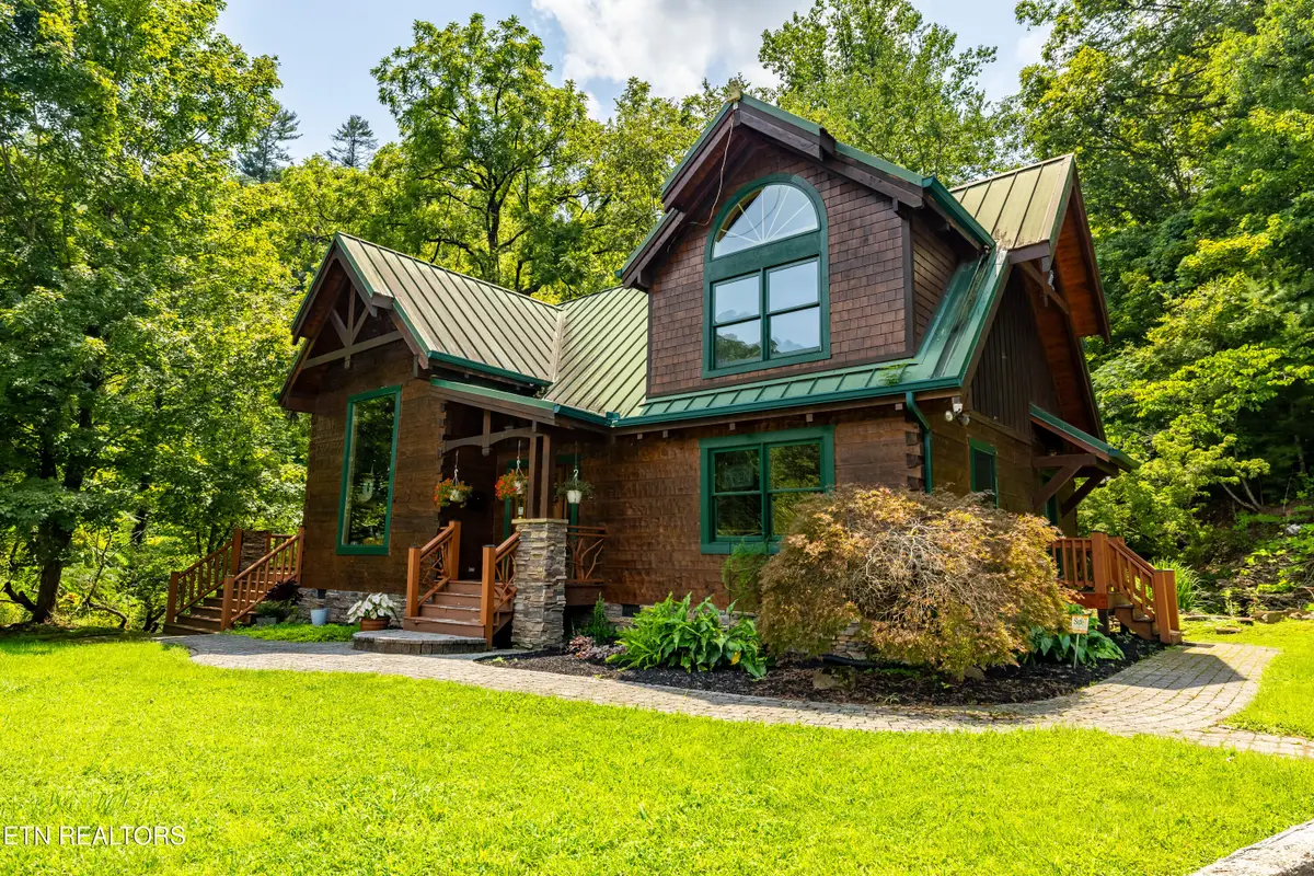 6860 E Lamar Alex Pkwy, Townsend, TN 37882 - #1