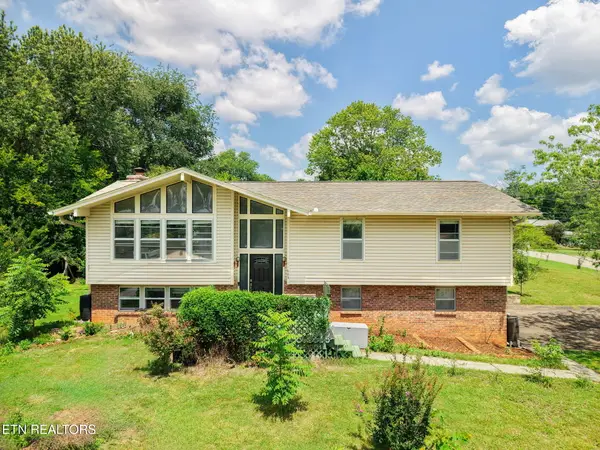 11605 Foxford Drive, Knoxville, TN 37934