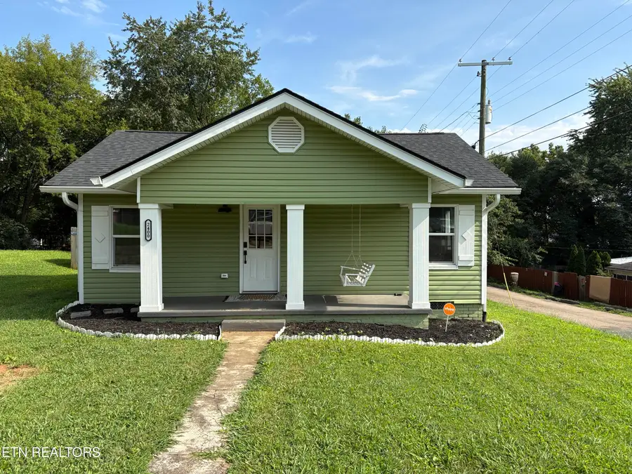 2400 Brown Ave, Knoxville, TN 37917 - #2
