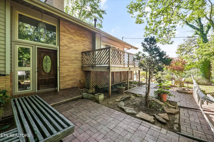 114 Nebraska Ave, Oak Ridge, TN 37830 - #3
