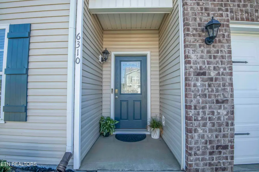 6310 Aldingham St, Knoxville, TN 37912 - #3